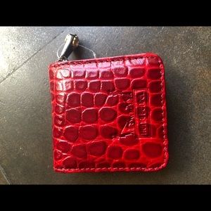 Henri Bendel contact lense case - red snakeskin.
